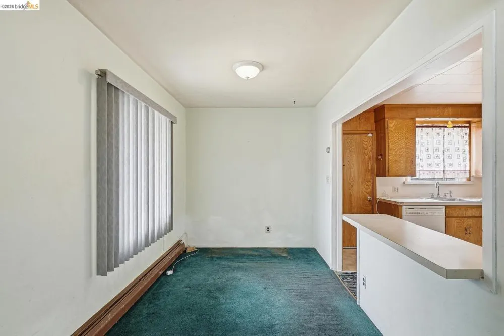 2364 Grant AVE Richmond, CA 94804