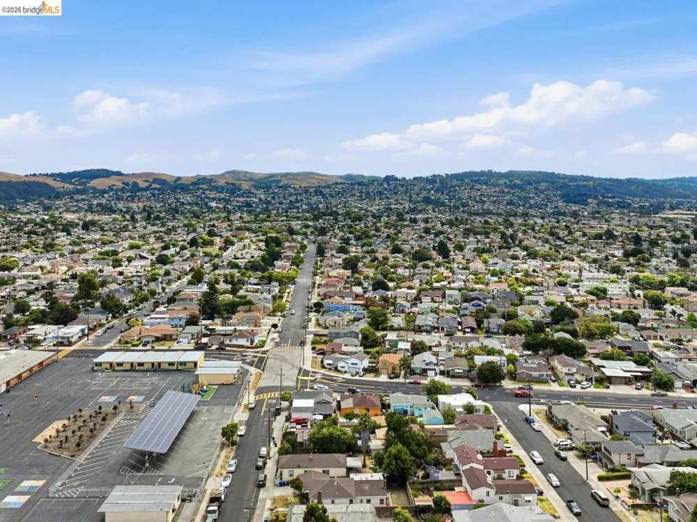 2364 Grant AVE Richmond, CA 94804