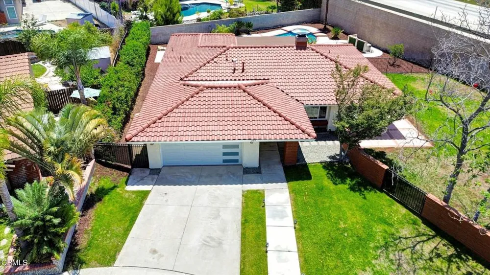 295 E Blue Mountain Way Claremont, CA 91711