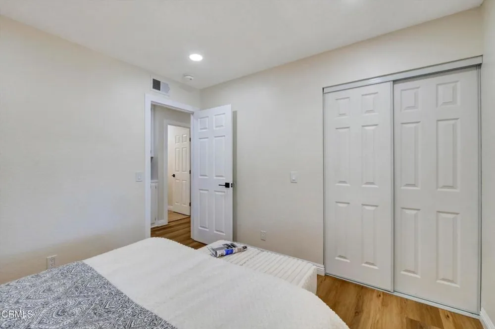 295 E Blue Mountain Way Claremont, CA 91711