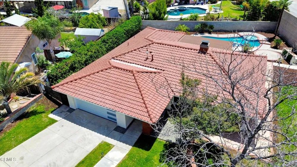 295 E Blue Mountain Way Claremont, CA 91711