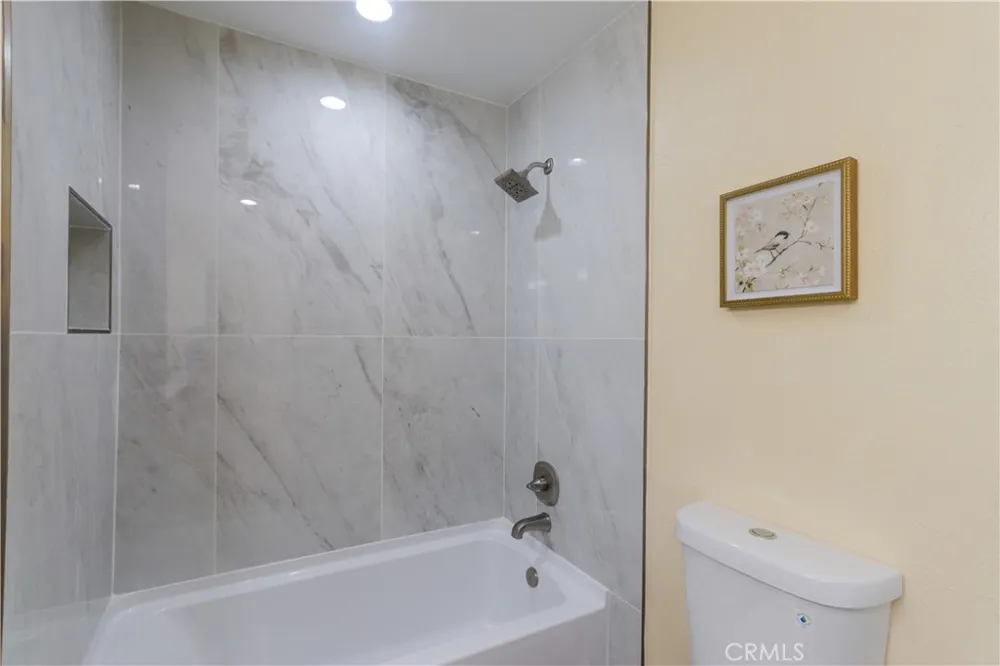 2713 W Northwood Santa Ana, CA 92704