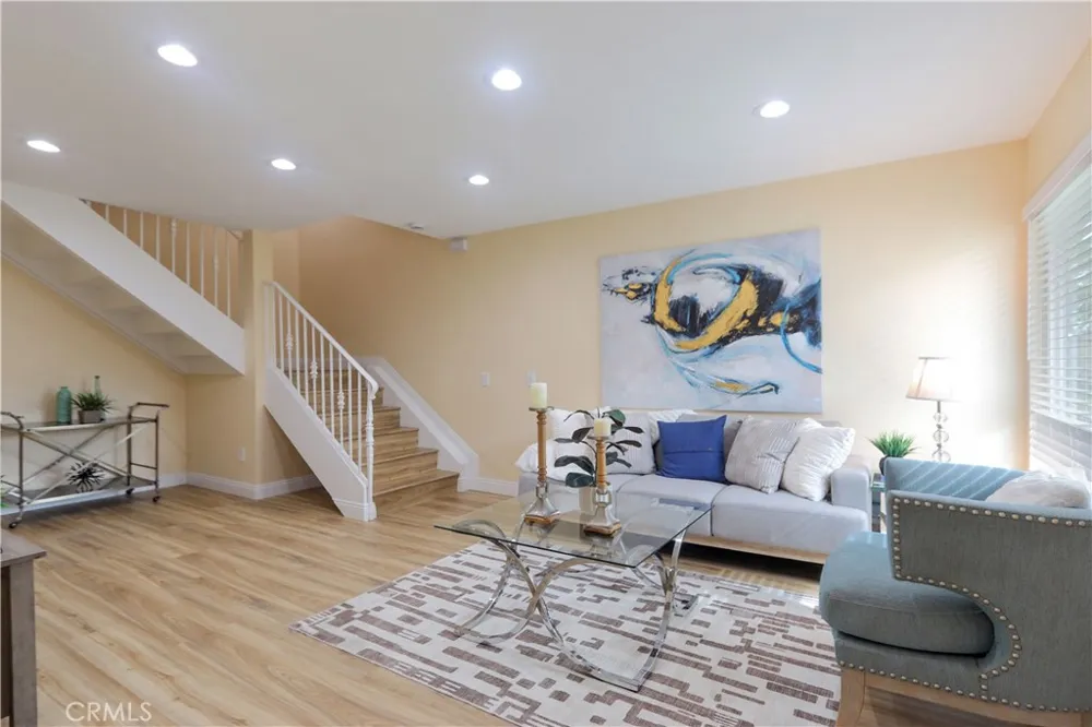 2713 W Northwood Santa Ana, CA 92704