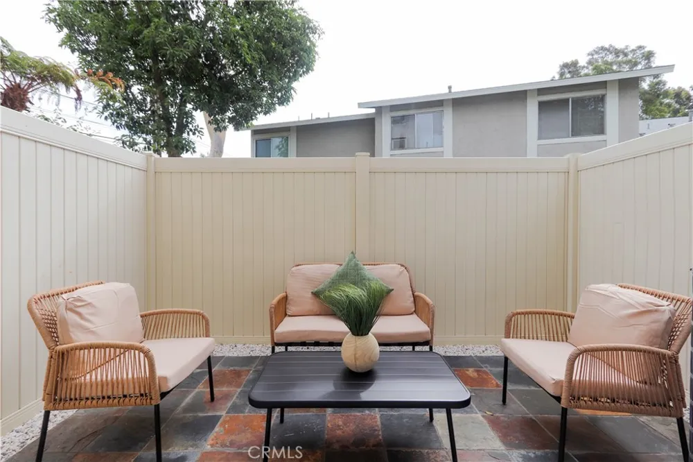 2713 W Northwood Santa Ana, CA 92704