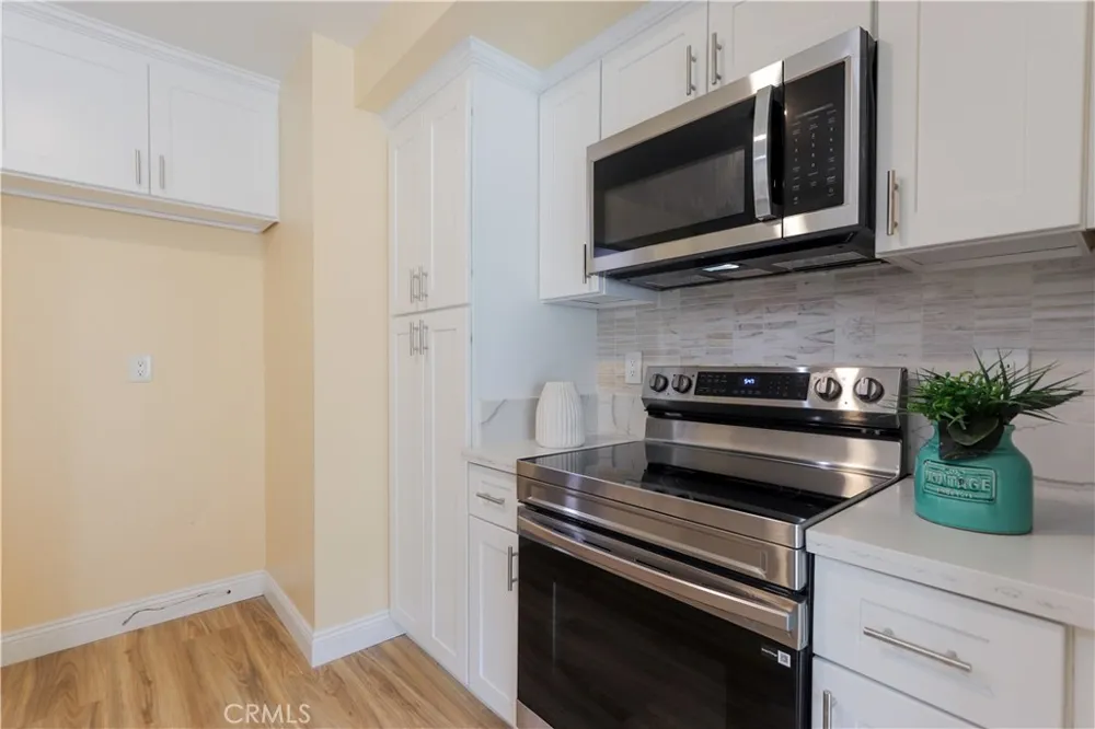 2713 W Northwood Santa Ana, CA 92704