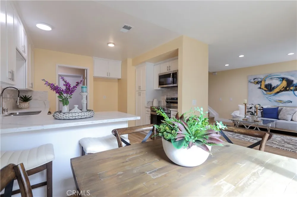 2713 W Northwood Santa Ana, CA 92704