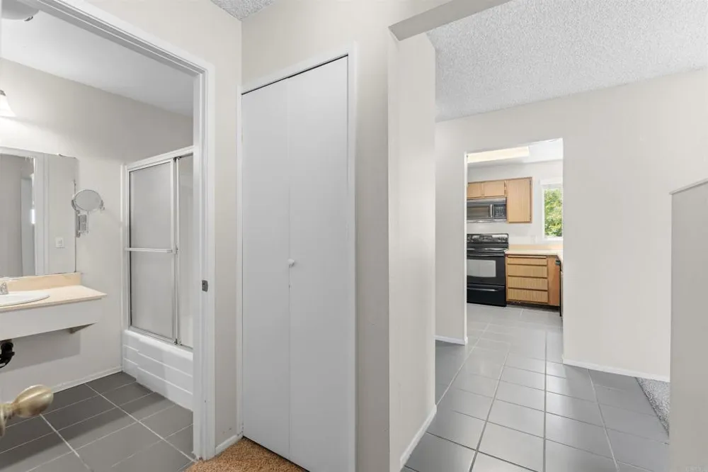 930 Via Mil Cumbres #161 Solana Beach, CA 92075