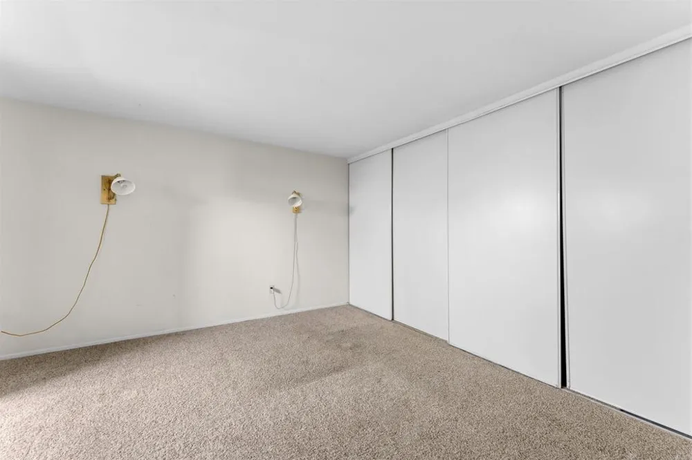 930 Via Mil Cumbres #161 Solana Beach, CA 92075