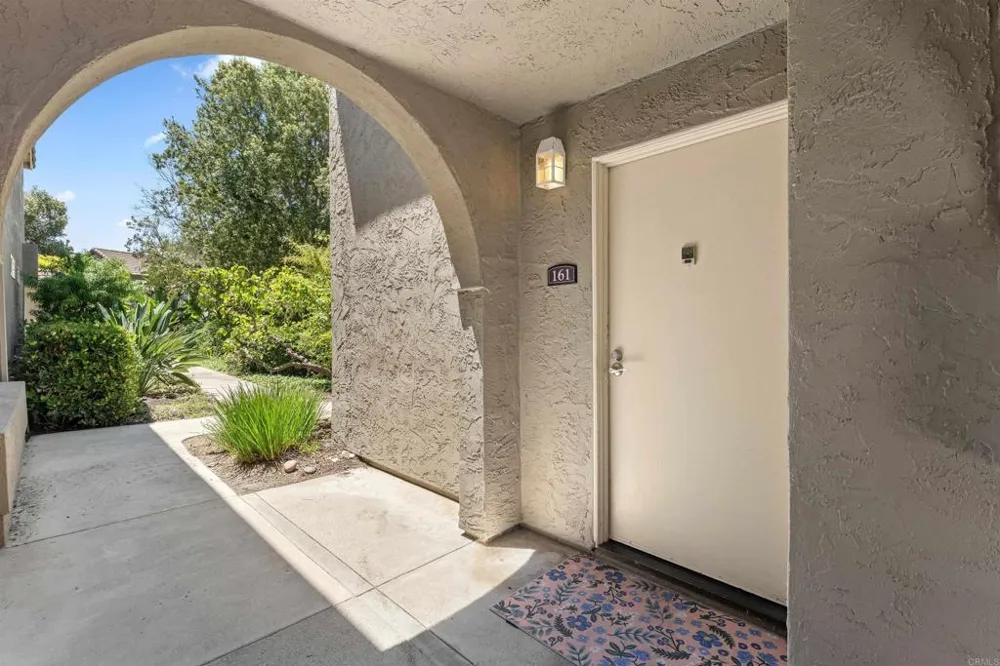 930 Via Mil Cumbres #161 Solana Beach, CA 92075