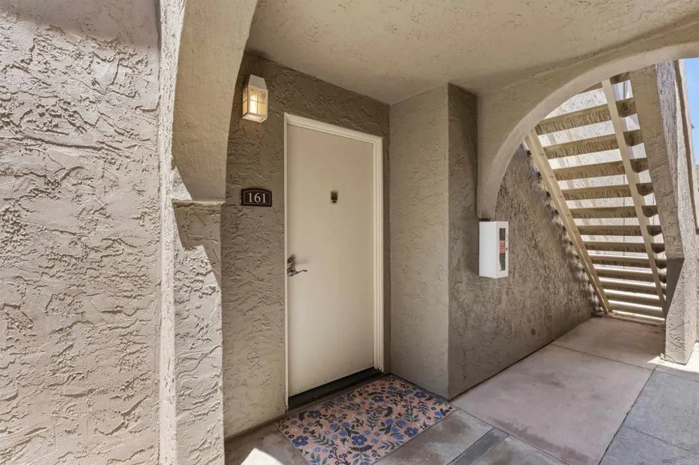 930 Via Mil Cumbres #161 Solana Beach, CA 92075