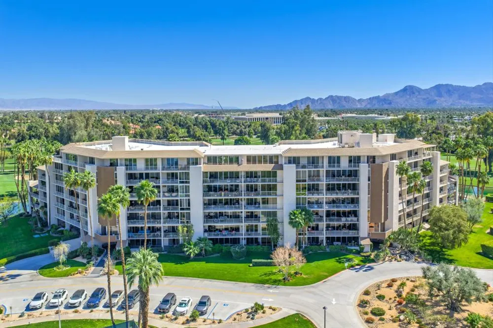 900 Island Drive #703 Rancho Mirage, CA 92270