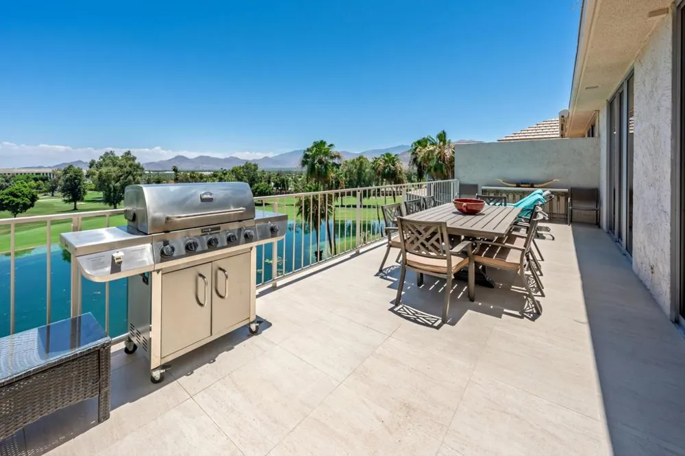900 Island Drive #703 Rancho Mirage, CA 92270