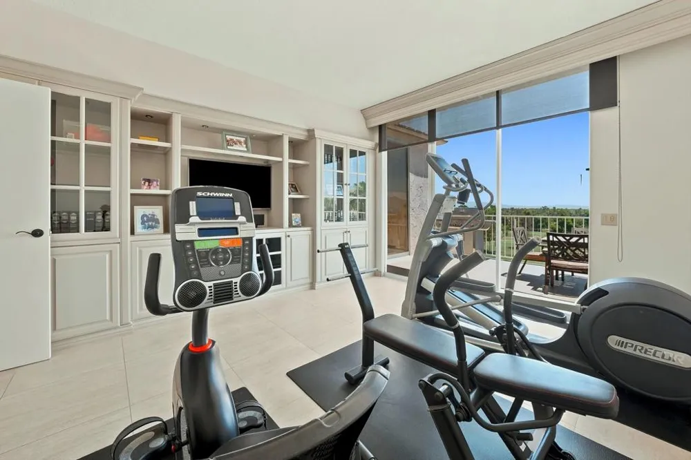 900 Island Drive #703 Rancho Mirage, CA 92270