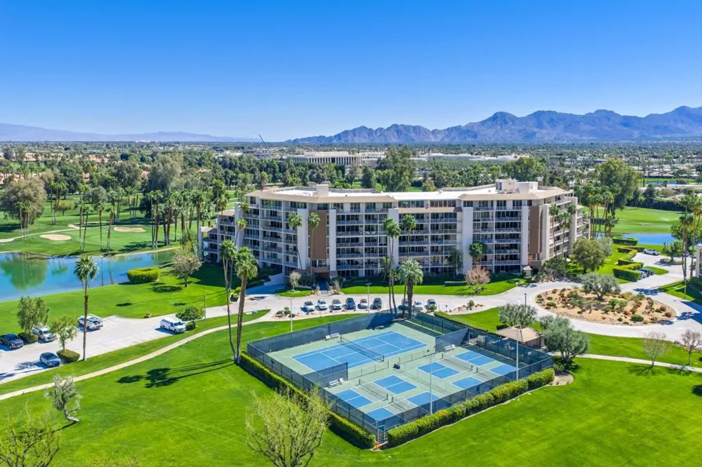 900 Island Drive #703 Rancho Mirage, CA 92270