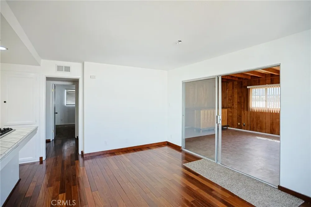 1328 W 214th Street Torrance, CA 90501