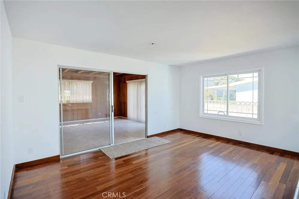 1328 W 214th Street Torrance, CA 90501