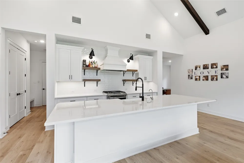 4728 Brockwell Drive Carrollton, TX 75010