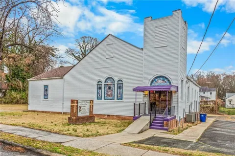 2341 Patterson Avenue