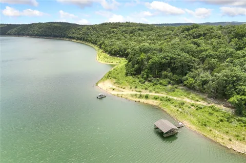 20194 Horseshoe Bend Road