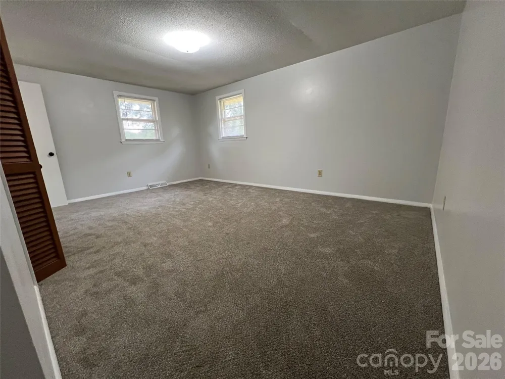 649 Pine Street Extension Forest City, NC 28043
