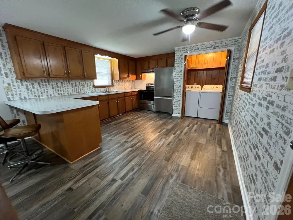 649 Pine Street Extension Forest City, NC 28043