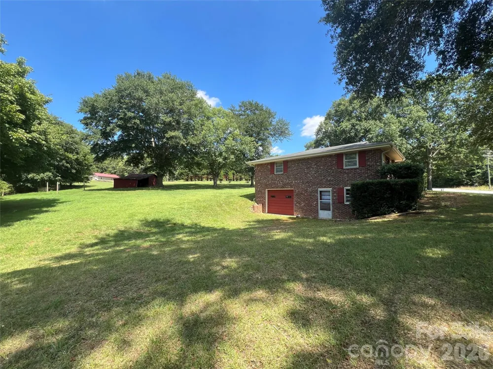 649 Pine Street Extension Forest City, NC 28043