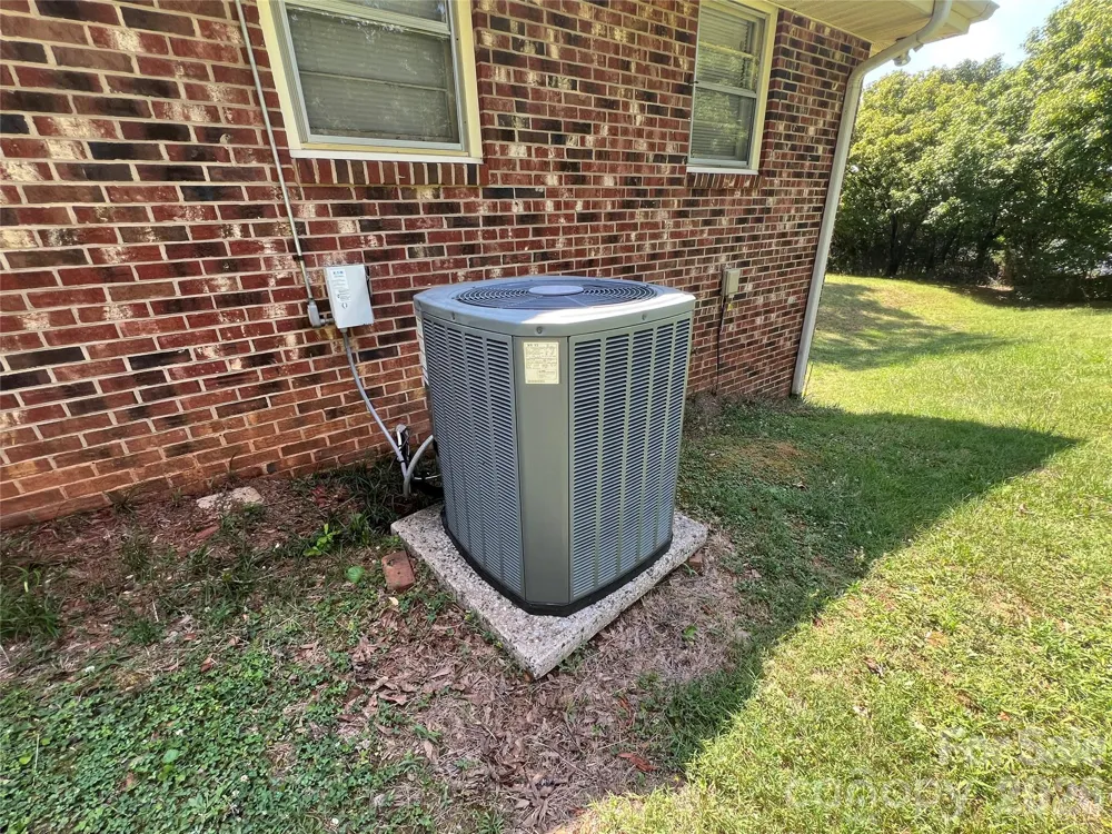 649 Pine Street Extension Forest City, NC 28043