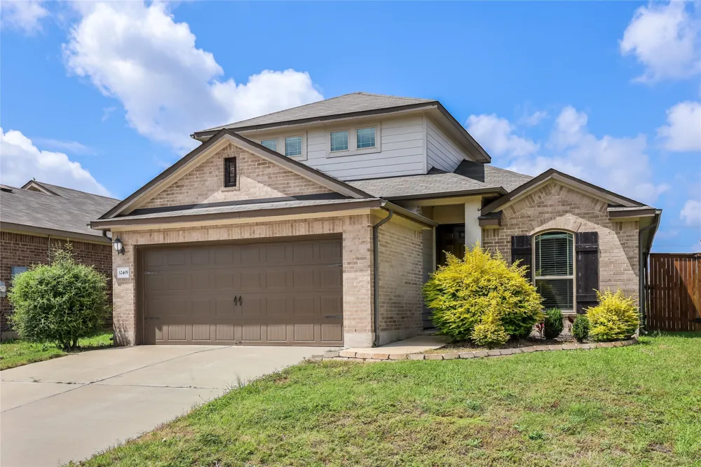 12405 Amber Lynn Path Manor, TX 78653