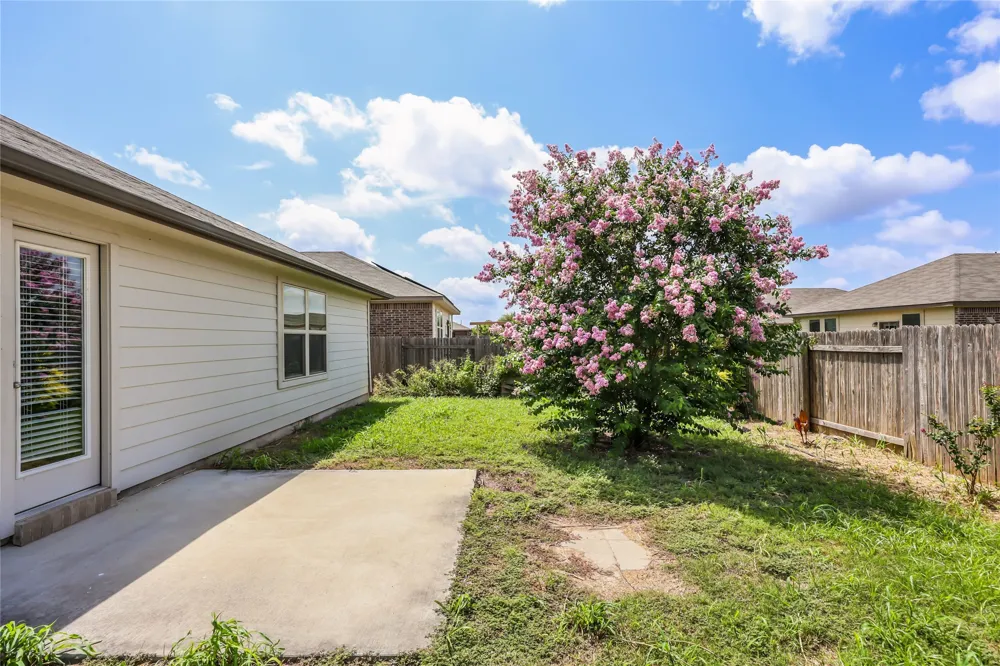 12405 Amber Lynn Path Manor, TX 78653