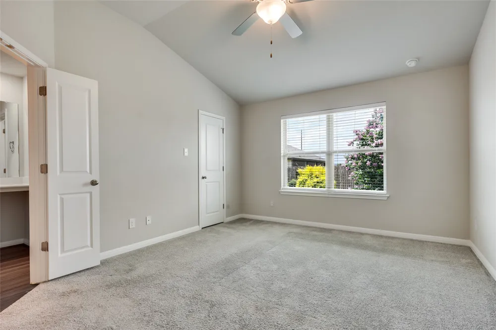 12405 Amber Lynn Path Manor, TX 78653