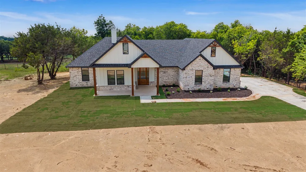 7804 Kenleigh Lane Rio Vista, TX 76093