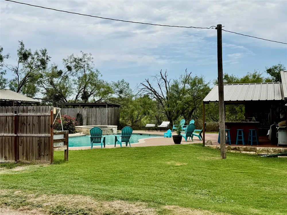 309 County Road 461 Eastland, TX 76448