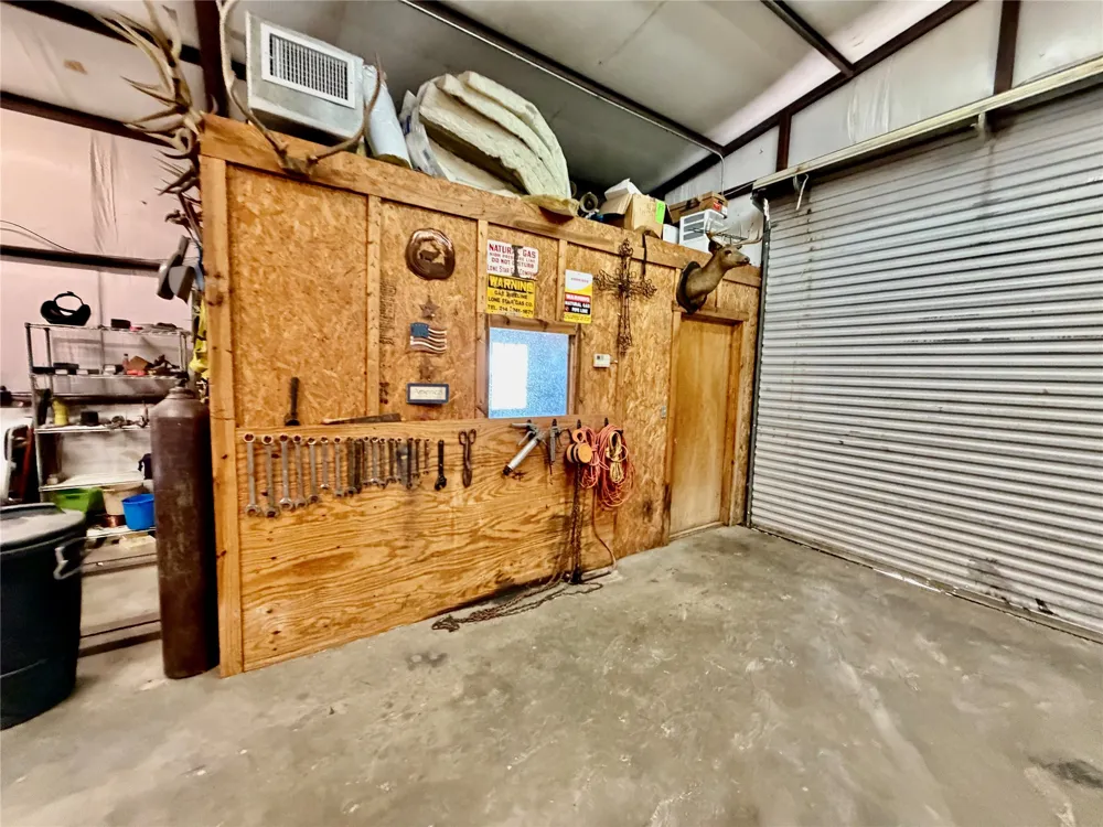 309 County Road 461 Eastland, TX 76448
