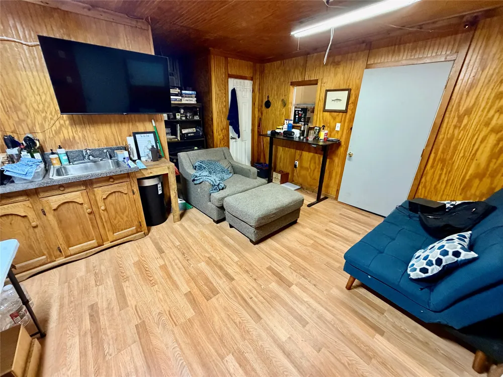 309 County Road 461 Eastland, TX 76448
