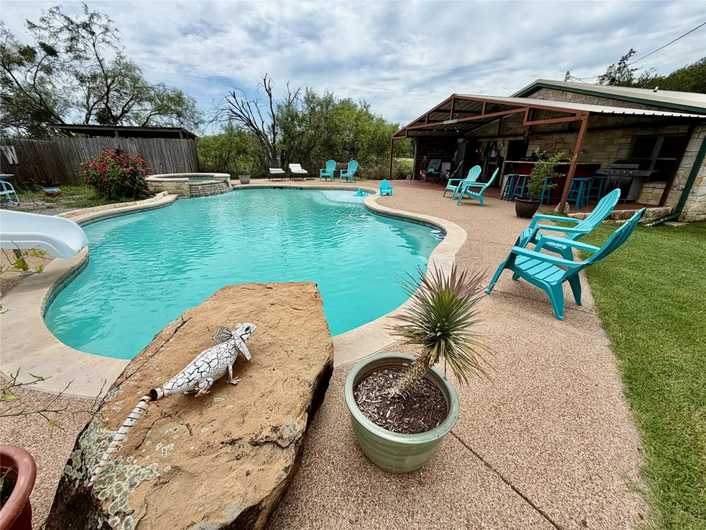 309 County Road 461 Eastland, TX 76448