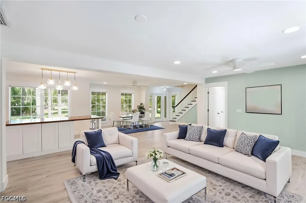 Briar Ridge Circle Fort Myers, FL 33912
