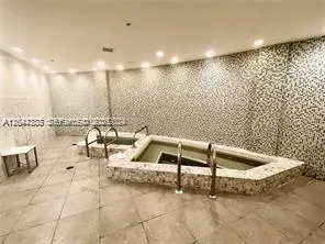 253 NE 2nd St #2409 Miami, FL 33132