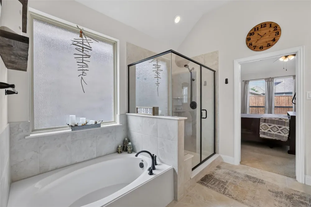 3717 Wildridge Boulevard Oak Point, TX 75068