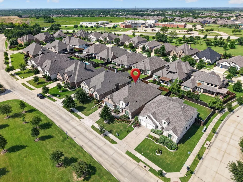 3717 Wildridge Boulevard Oak Point, TX 75068
