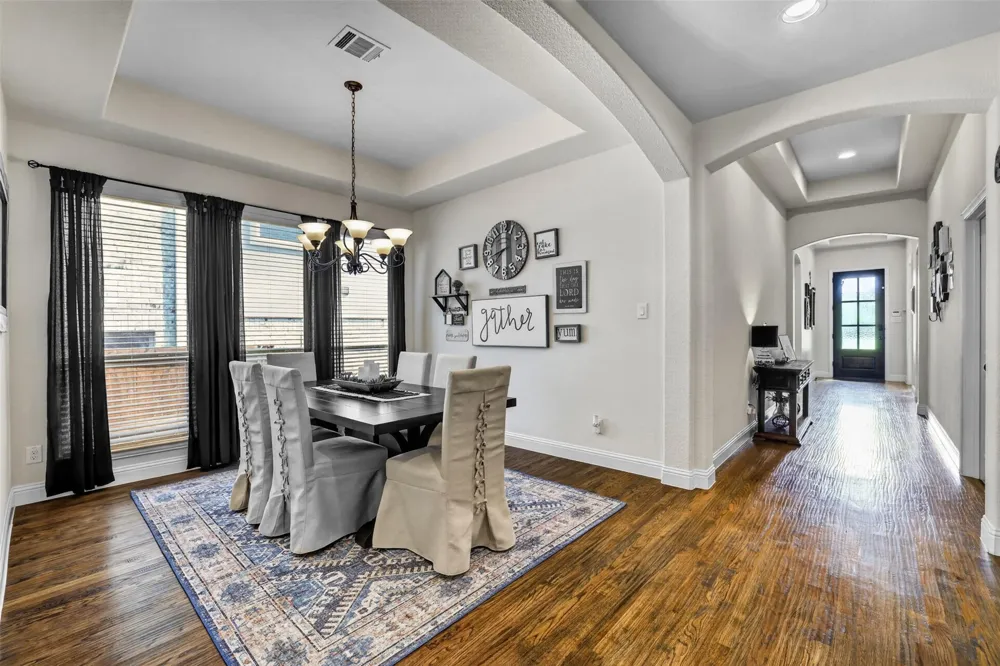 3717 Wildridge Boulevard Oak Point, TX 75068