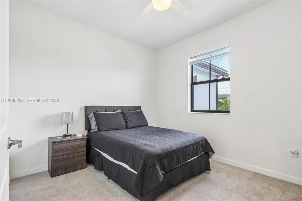 592 NW 203rd Ter Miami Gardens, FL 33169