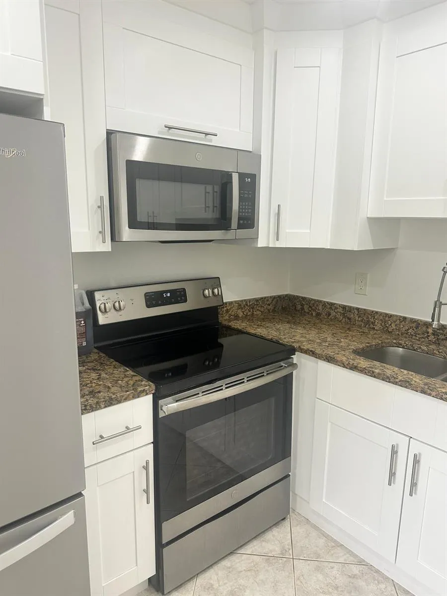 2100 Springdale Boulevard #303 Palm Springs, FL 33461