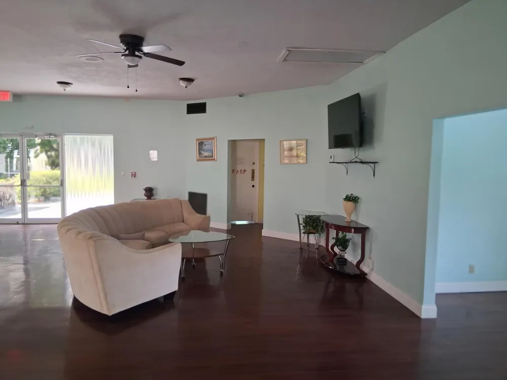 2100 Springdale Boulevard #303 Palm Springs, FL 33461