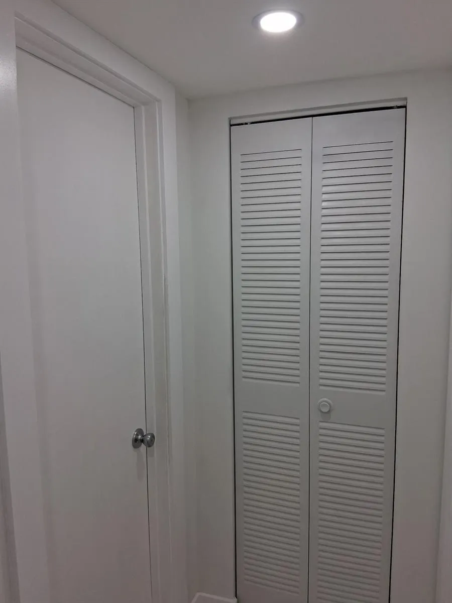 2100 Springdale Boulevard #303 Palm Springs, FL 33461