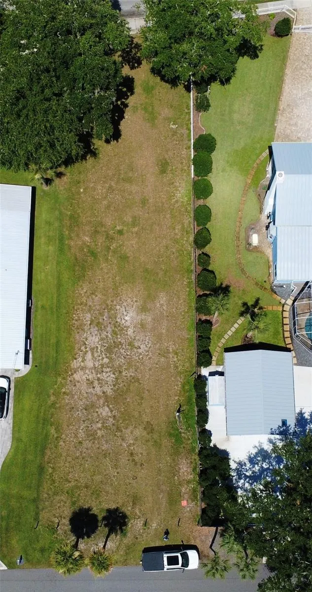 622 RIVERSIDE DRIVE New Smyrna Beach, FL 32168