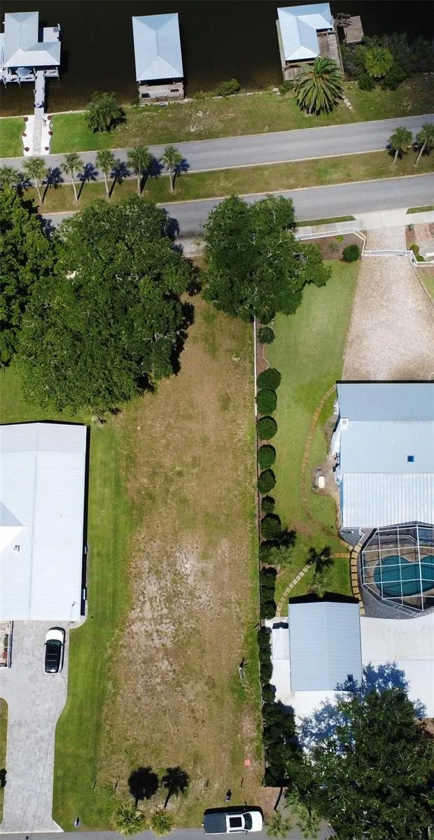 622 RIVERSIDE DRIVE New Smyrna Beach, FL 32168