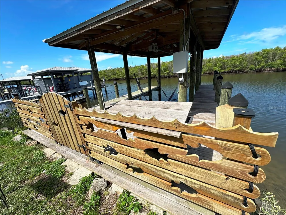 622 RIVERSIDE DRIVE New Smyrna Beach, FL 32168