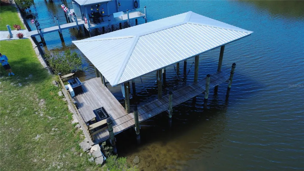 622 RIVERSIDE DRIVE New Smyrna Beach, FL 32168