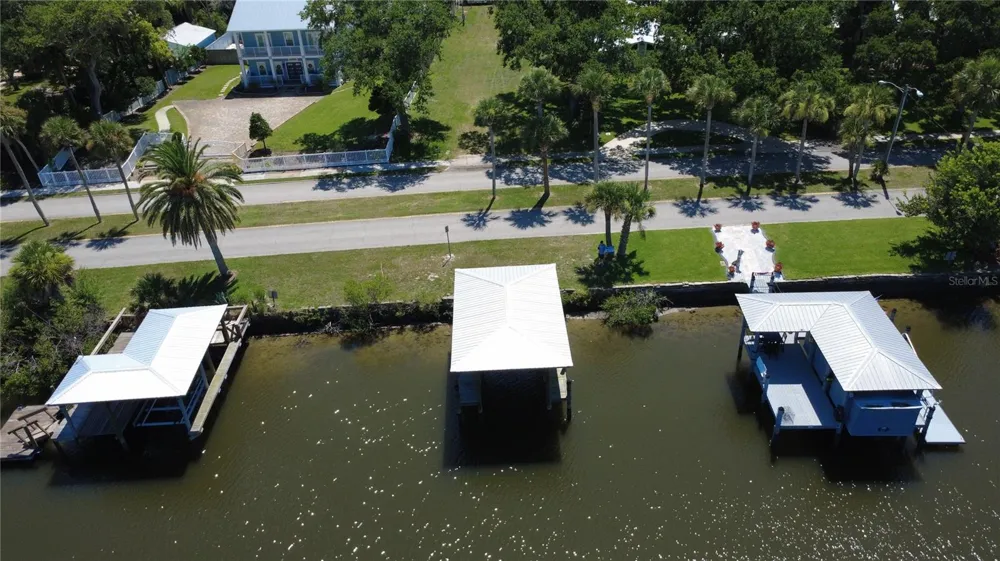 622 RIVERSIDE DRIVE New Smyrna Beach, FL 32168