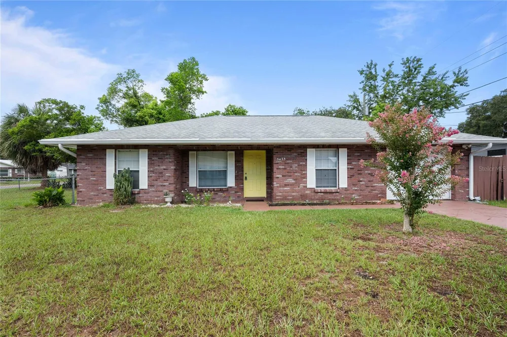 5435 TANGERINE DRIVE Zephyrhills, FL 33542